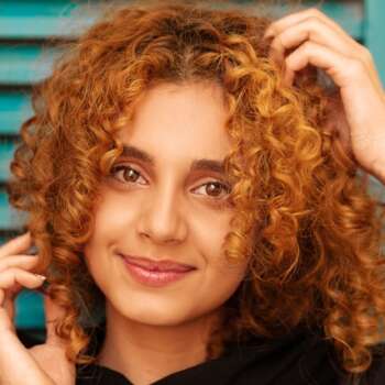 How to put on your human hair wig using a velvet wig grip